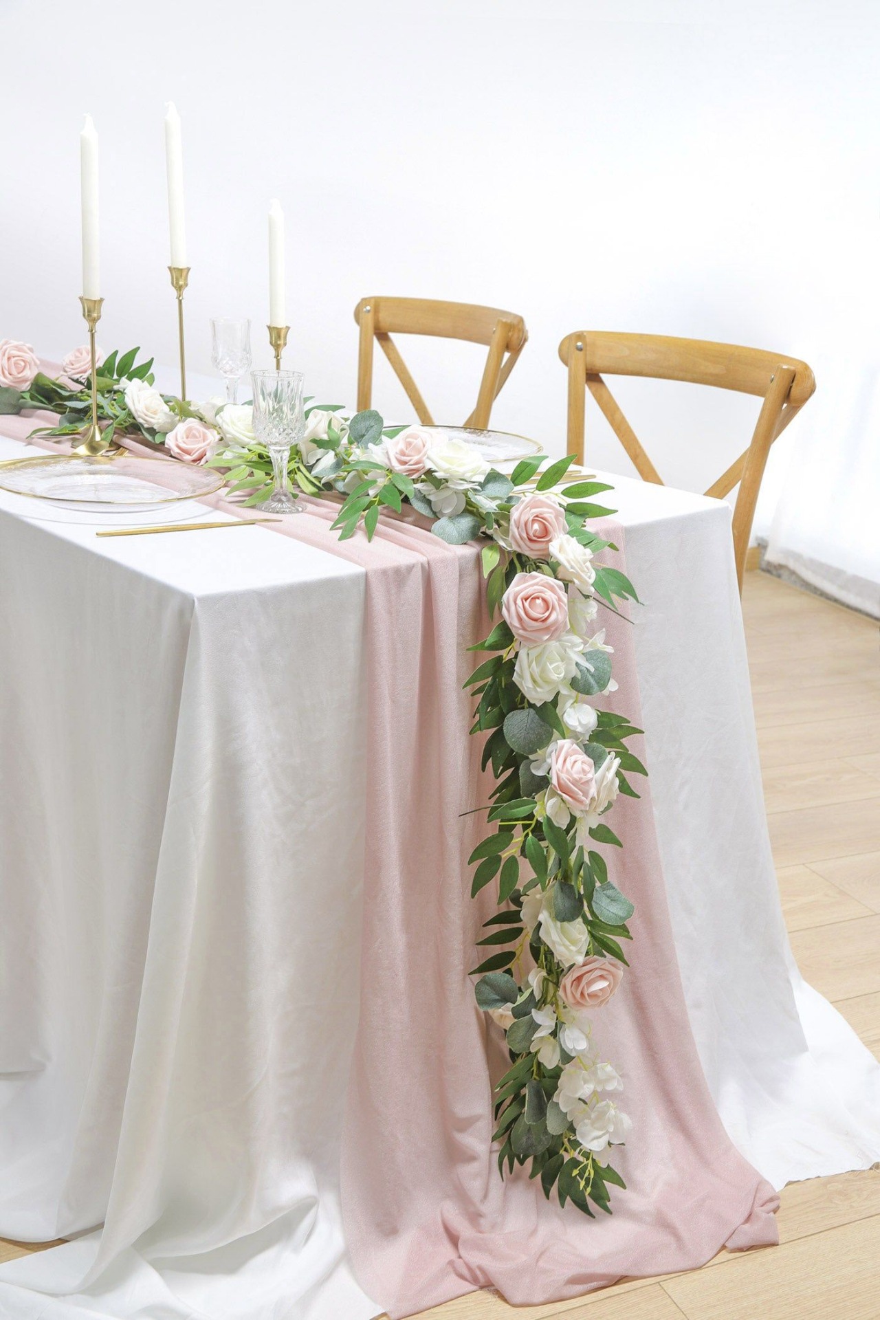 Shades of Pink Table Runners Classy Elegant Events
